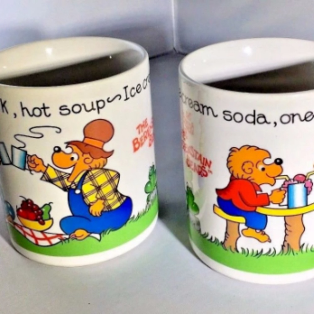 Set of 2 Berenstain Bears Collectible Mugs